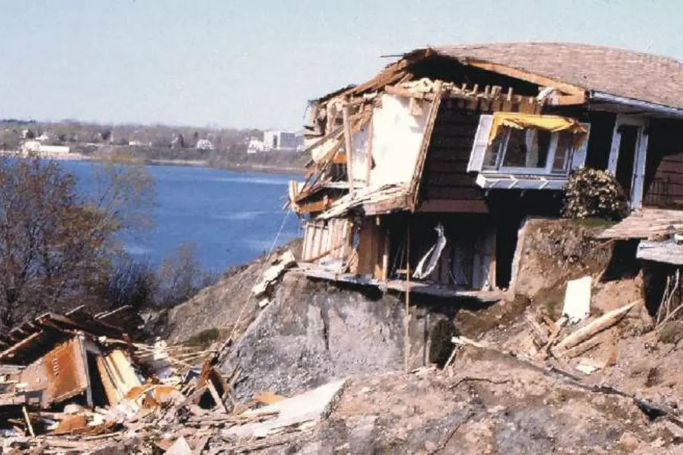 What Was Going On in Rockland When the NHL Single-Season Win Record Was Last Broken?