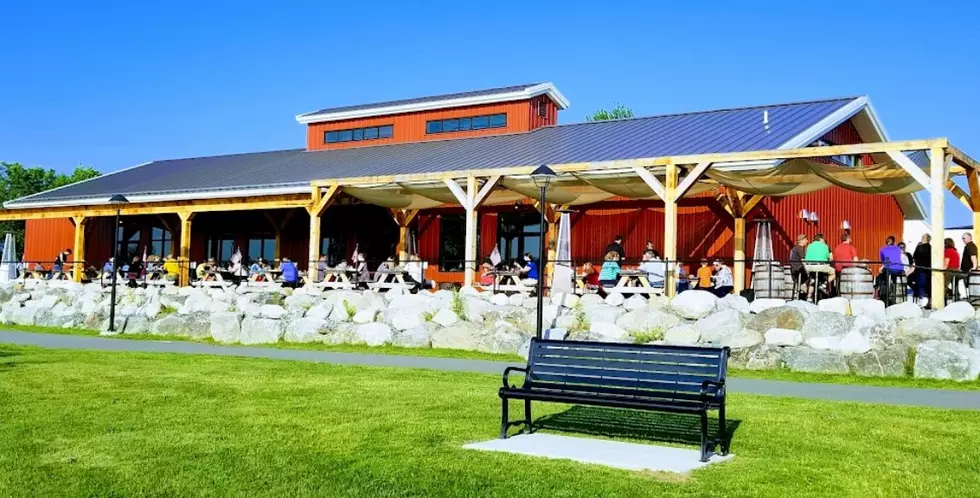 13 Perfect Bangor Area Spots To Dine Outdoors