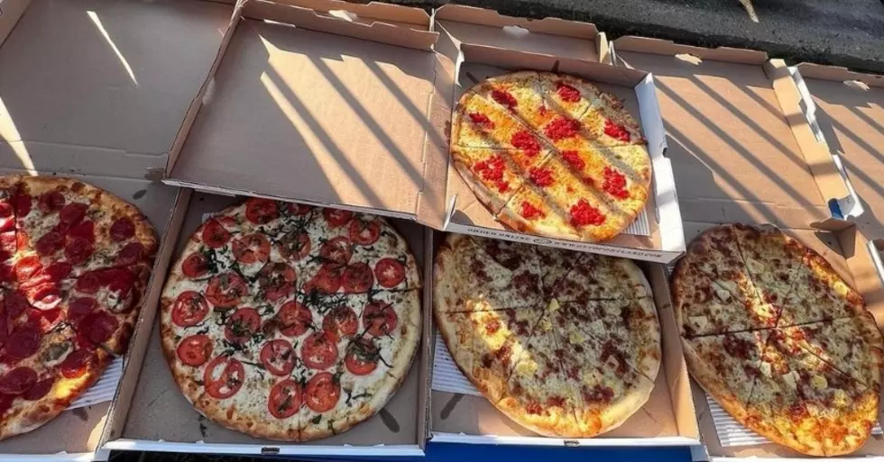 A Massachusetts Guy Now Living In Maine Thinks Our Pizza ‘Stinks’