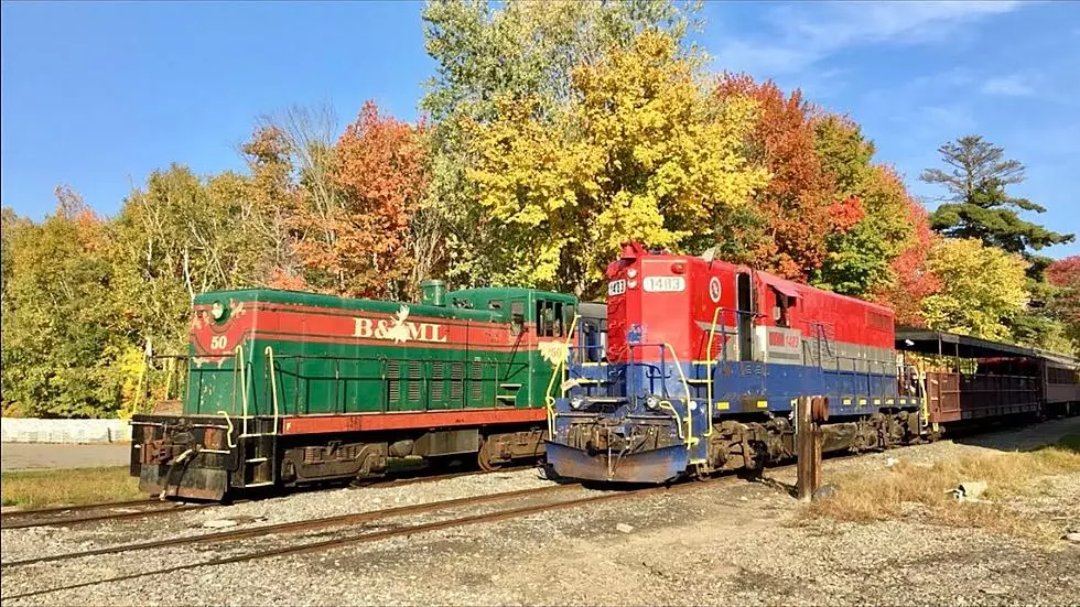 Beautiful Maine Fall Foliage Train Rides Are Back In September
