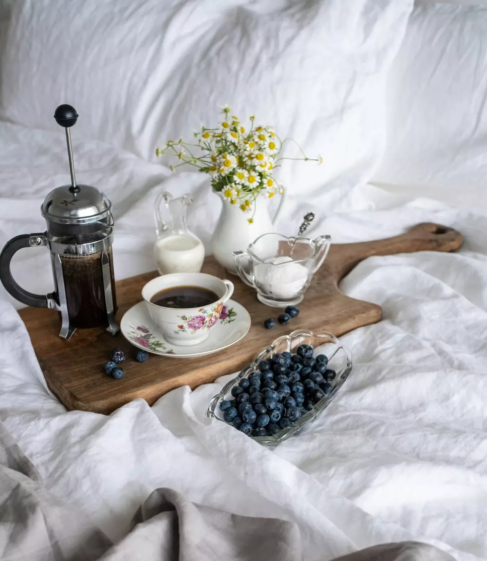 15 Maine Bed & Breakfast Spots For The Perfect Romantic Getaway