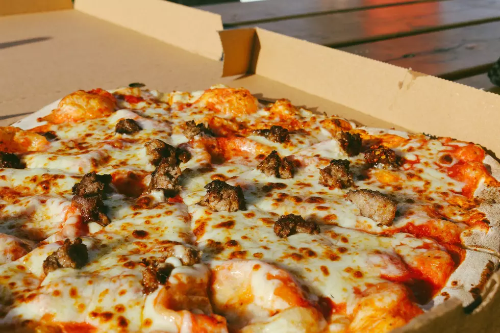 A Poll Names Maine’s Favorite Type Of Pizza
